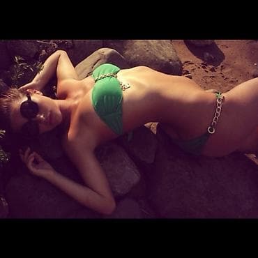 s: Ликвидация ниже себестоимости Яркий купальник в стильном оформлении с — 7