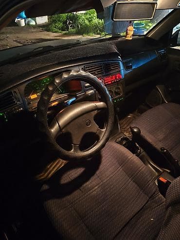 transporter multivan: Volkswagen Golf: 1993 г., Ручные, Бензин, Хэтчбэк — 6