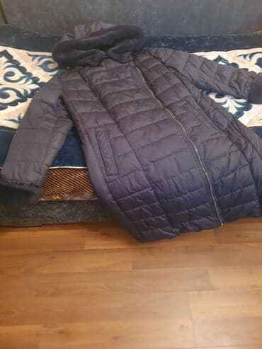 спортивные пуховики: Новое зимнее пальто био-пух . Производство Италия.Капюшон и манжеты — 19