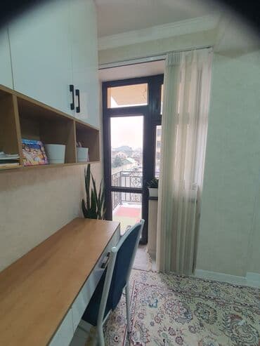 сниму квартиру на: 3 комнаты, 85 м², Элитка, 2 этаж — 10