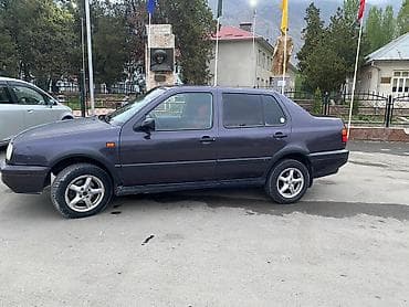 ford focus 2000: Volkswagen Vento: 1992 г., 1.8 л, Ручные, Седан — 3