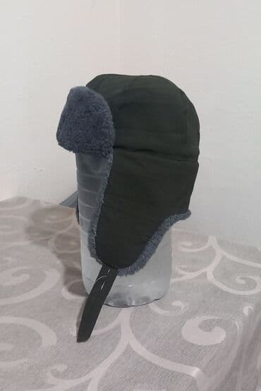 кызыл октябрь: ШАПКА Ушанка цвет хаки.новом состоянии. всего 2шт.есть.тёплый осень — 1