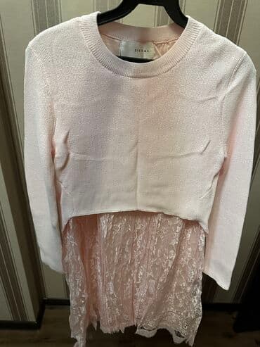 осеннее платье большого размера: Продаю очень нежное платье,в нежно розовом цвете.Качество супер,в — 1