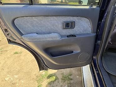 продаю муссо: Toyota Hilux Surf: 1996 г., 3 л, Автомат, Дизель, Внедорожник — 6