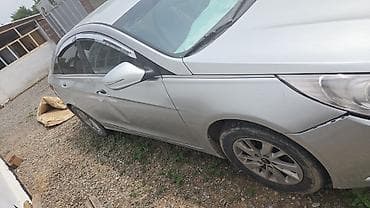Hyundai Sonata: 2012 г., 2 л, Автомат, Газ, Седан — 1