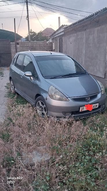 Honda Fit: 2004 г., Автомат, Хетчбек