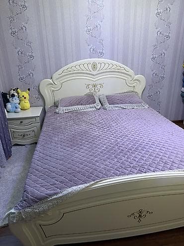 Спальный гарнитур, Б/у, Двуспальная кровать, Шкаф, Комод