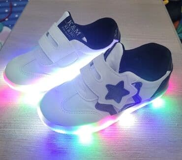поп ит чехол: Детские кроссовки со светящейся подошвой. НОВЫЕ❗️ Покупали за 3000 — 1