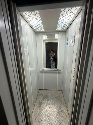 карпинка квартиры: 3 комнаты, 62 м², 105 серия, 4 этаж, Евроремонт — 9
