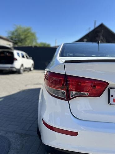 kia rio 2012: Kia Rio: 2015 г., 1.6 л, Механика, Бензин, Седан — 7