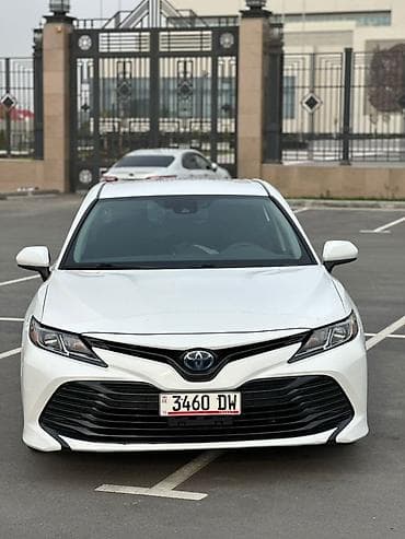 rav4 2021: Toyota Camry: 2019 г., 2.5 л, Автомат, Гибрид, Седан — 2