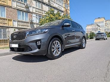 range rove: Kia Sorento: 2018 г., Автомат, Дизель, Внедорожник — 1