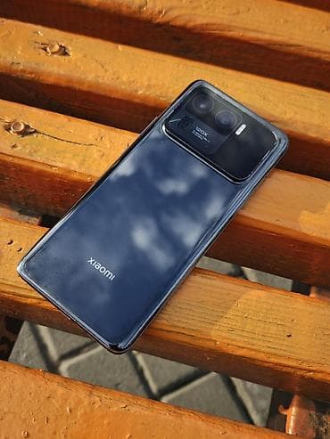 mic mini: Xiaomi, Mi 11 Ultra, Б/у, 256 ГБ, цвет - Черный, 2 SIM — 1