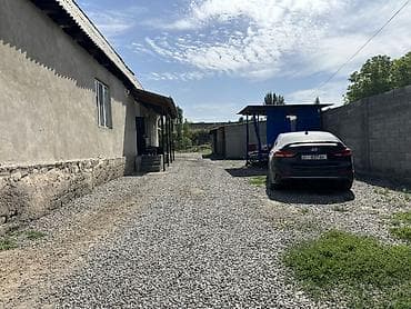 село боконбаева: Продаётся отдельный дом с участком по адресу: ул. Октябрьская, дом 13 — 3
