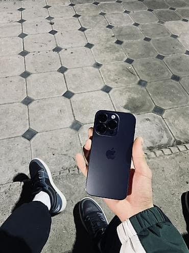 iphine 11 pro: IPhone 14 Pro, Б/у, 256 ГБ, Deep Purple, 77 % — 1