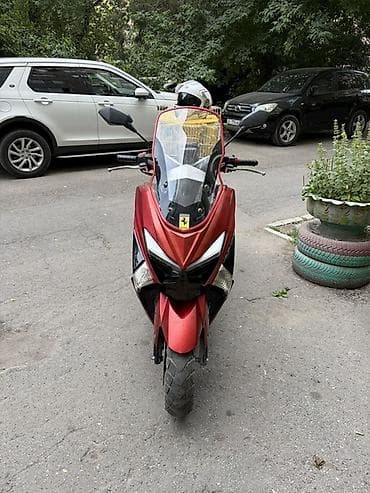 мототехника бишкек: Скутер Yamaha YMAX (красный/черный) с дооснащением под город и — 2