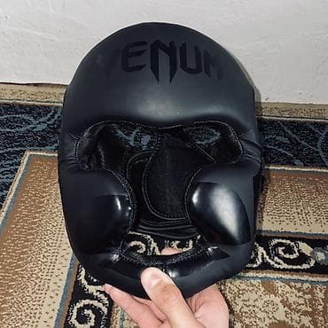 боксерки веном: Договорная номер 0501589865 Состав: - Тренировочный набор одежды — 3