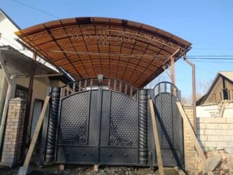 металлические ворота фото и цены: Современные откатные/распашные металлические ворота с горизонтальной — 21