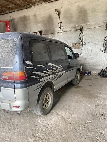 Унаа: Mitsubishi Delica: 1996 г., Вэн/Минивэн — 6