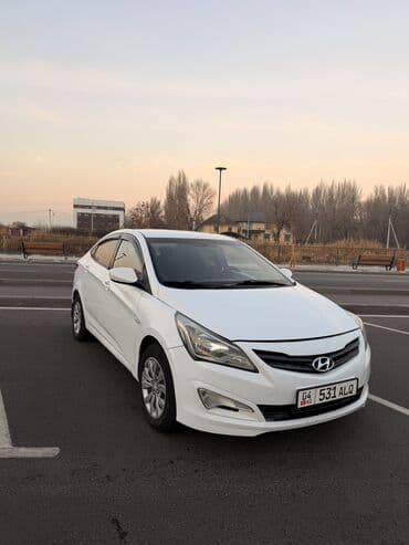 Hyundai Solaris: 2015 г., 1.4 л, Автомат, Бензин, Седан