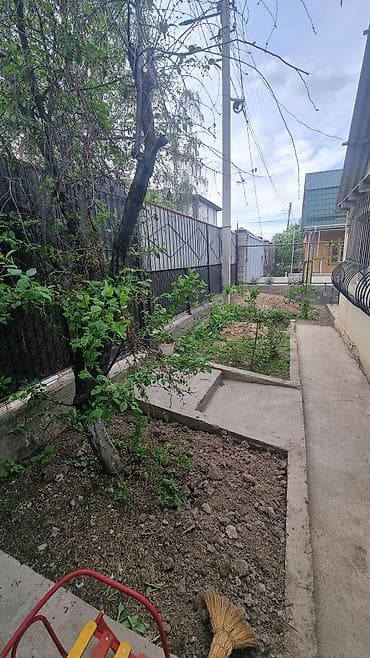 Продаю дача в панораме,документ красный книга участок 5 соток есть