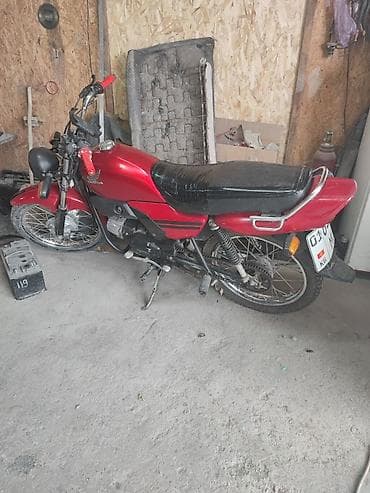 мотоциклы чоппер: Мотоцикл дорожный Honda (классическая компоновка) - Цвет: красный — 1