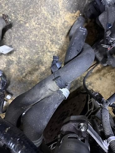 j30a: Патрубок Honda 2005 г., Б/у, Оригинал, Япония — 1