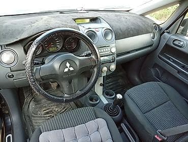 кулиса на сапог: Mitsubishi Colt: 2008 г., 1.3 л, Механика, Бензин, Хэтчбэк — 7