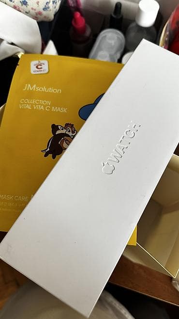 apple wath: Apple Watch 11
42 mm 
Silver — 1