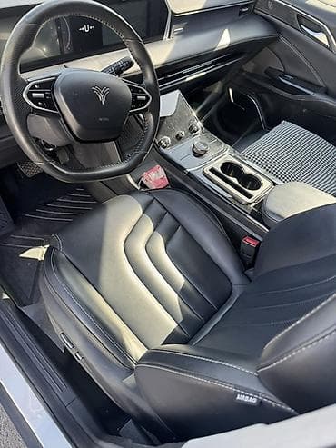 gmc jimmy: JMEV : 2022 г., 3 л, Автомат, Электромобиль, Кроссовер — 6