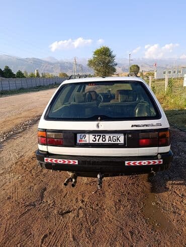 домкраты на авто: Roewe i5: 1991 г., 1.8 л, Бензин, Седан — 8