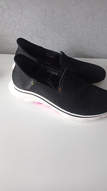 обувь женская 40 размер: Лоферы, 40, 40.5, Skechers, Новый, цвет - Черный, Платная доставка — 4