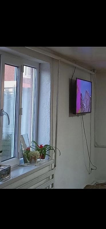 дом 6 комнат: 55 м², 3 комнаты, Забор, огорожен — 2