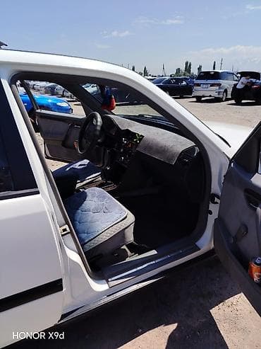Унаа сатуу: Mercedes-Benz C-Class: 1995 г., Кол менен иштөөчү, Бензин, Седан — 6