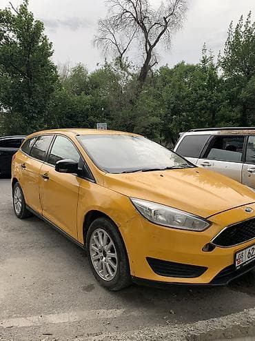 машина запор: Ford Focus: 2016 г., 1.6 л, Механика, Бензин, Универсал — 3