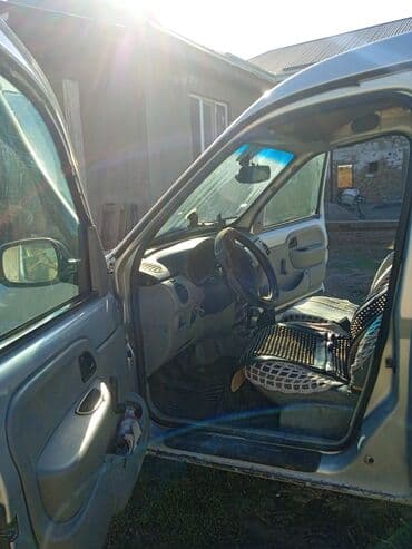 тягач двух мостовой: Легкий грузовик, Стандарт, До 1 т, Б/у — 12