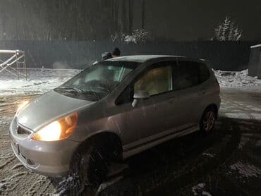 хонда фит сиденья: Honda Fit: 2002 г., 1.3 л, Автомат, Бензин, Хэтчбэк — 2