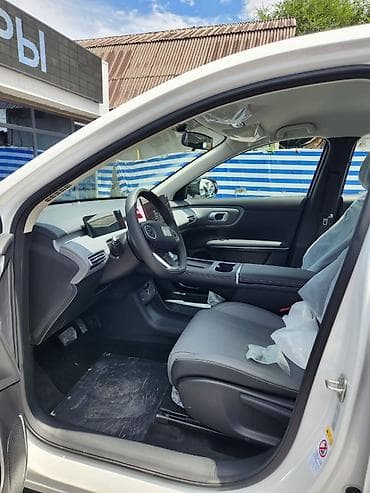 лизинк афто: Changan Qiyuan Q05: 2026 г. — 8
