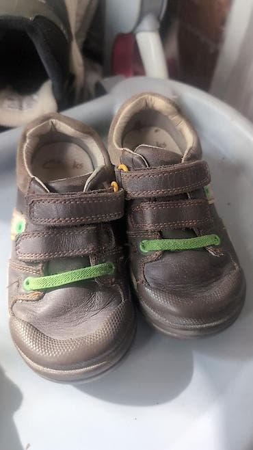 обмен вещи: Отдам за сливочное м размер обуви 25 26 27 — 1