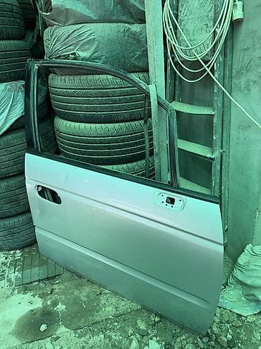 2000: Дверь Передняя правая Honda, Б/у, Оригинал — 2