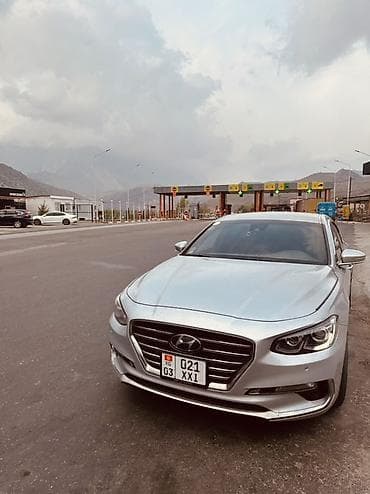 kia sorente: Hyundai Grandeur: 2019 г., 2 л, Автомат, Газ, Седан — 2