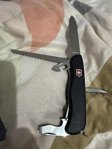 лезвя: Мультитул-нож Victorinox (линейка с крупной рукоятью) Функции и — 1