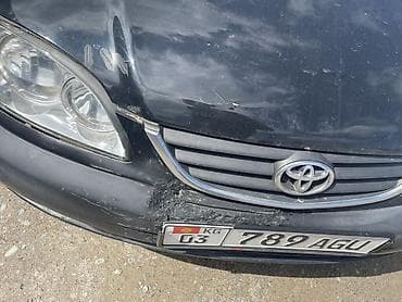 agu: Toyota Avensis: 2001 г., 1.6 л, Ручные, Бензин, Седан — 6