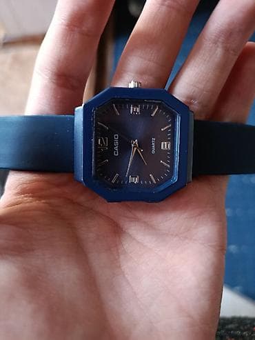 samsung a54: Кварцевые наручные часы с квадратным корпусом. Характеристики: - — 2