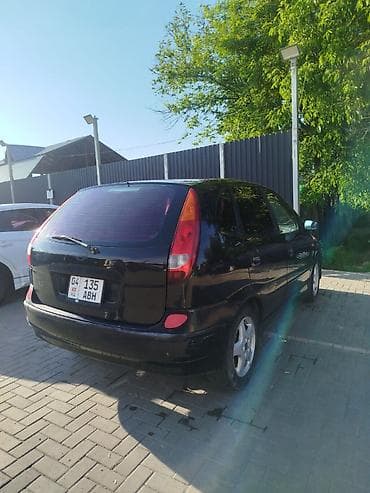 Nissan Almera Tino: 2002 г., 1.8 л, Механика, Бензин, Хэтчбэк at lalafo.kg Nissan Almera Tino: 2002 г., 1.8 л, Механика, Бензин, Хэтчбэк