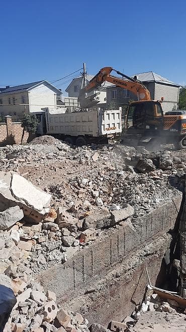 Снос зданий и сооружений экскаватором Hyundai Профессиональные работы at lalafo.kg Снос зданий и сооружений экскаватором Hyundai Профессиональные работы