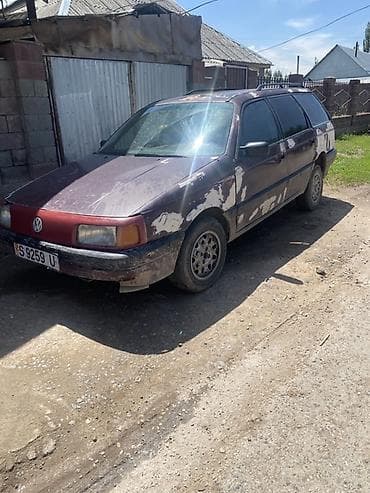 Унаа: Volkswagen Passat Variant: 1990 г., Кол менен иштөөчү, Бензин, Универсал — 1