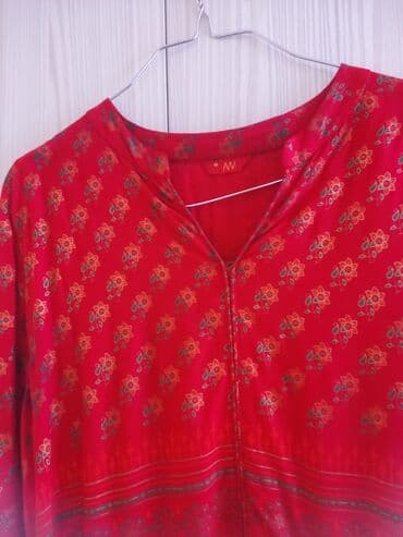 Повседневные платья: Индийская платья длинная одевали 2раза состояние отличное размер — 2