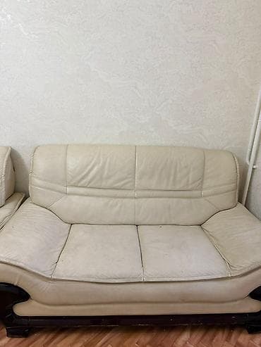 Комплект мягкой мебели, Б/у, Самовывоз, цвет - Бежевый — 1