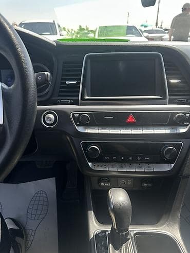 Продажа авто: Hyundai Sonata: 2019 г., Автомат, Газ, Седан — 6